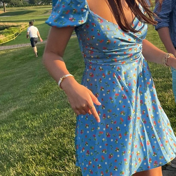 ZARA Floral Dress Satin Feel - Picture 3 of 4